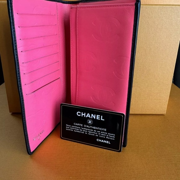 Chanel CC wallet authentic - Picture 2 of 7